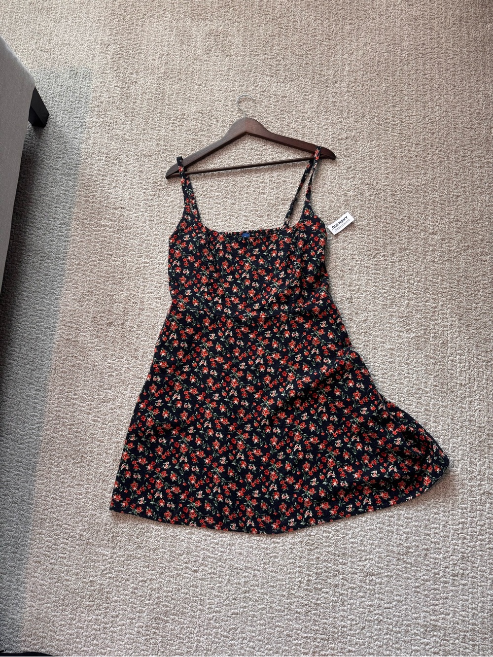 Old Navy Women’s Black Floral Fit & Flare Dress NWT